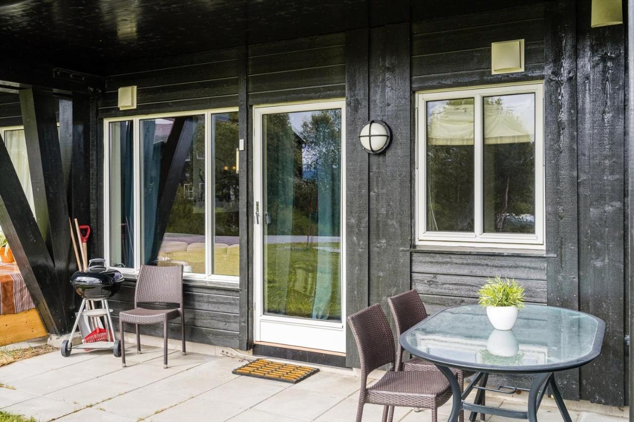 Leilighet Beitostolen Sentrum, Terrasse Og Innendors Parkering Kültér fotó