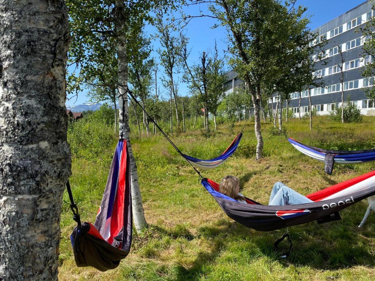 Leilighet Beitostolen Sentrum, Terrasse Og Innendors Parkering Kültér fotó